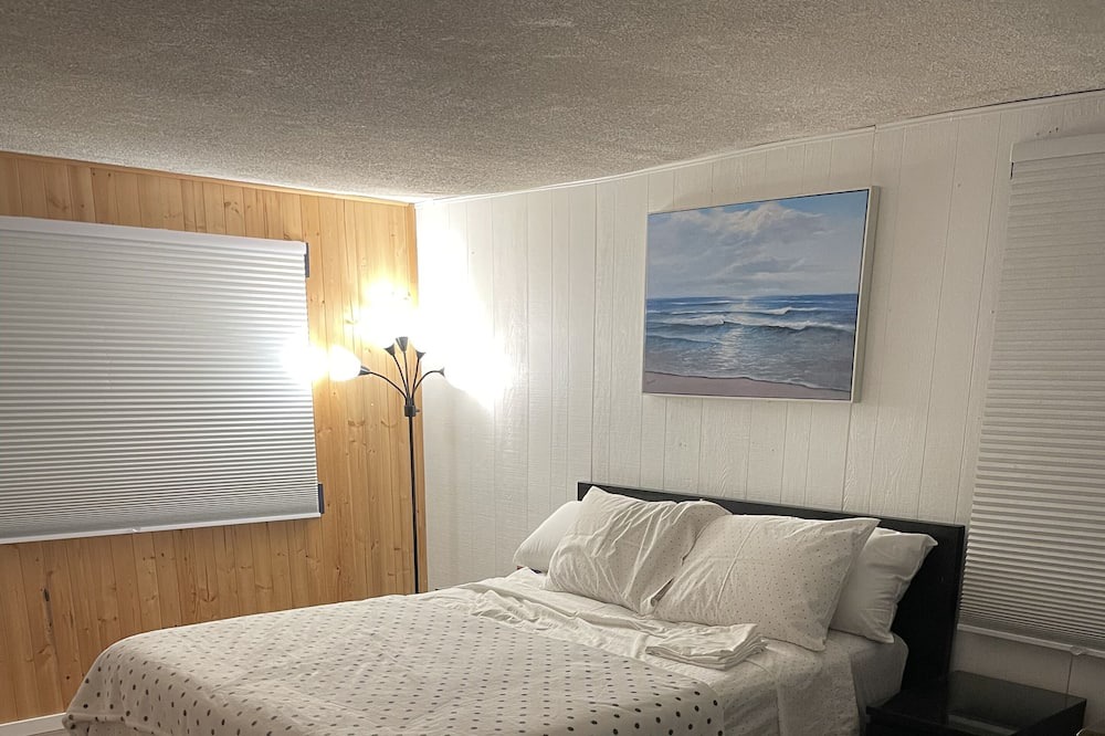 Photo of Bedroom in Courtice