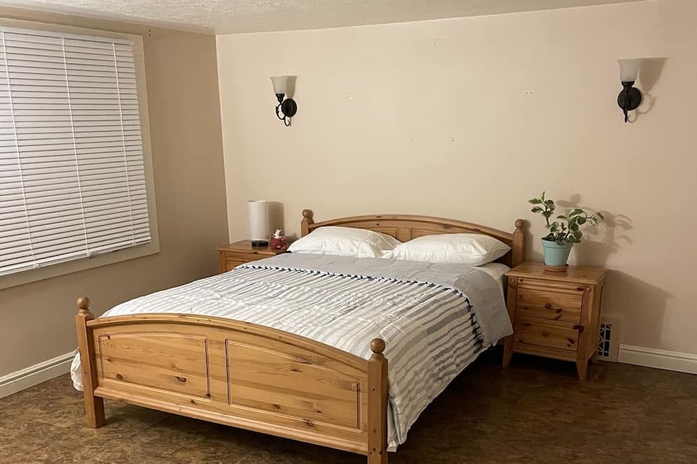 Photo of Bedroom in Courtice