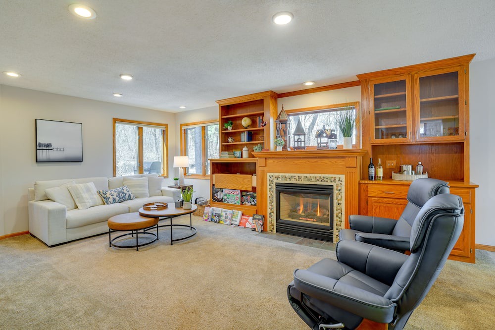 Photo of Livingroom in Chanhassen