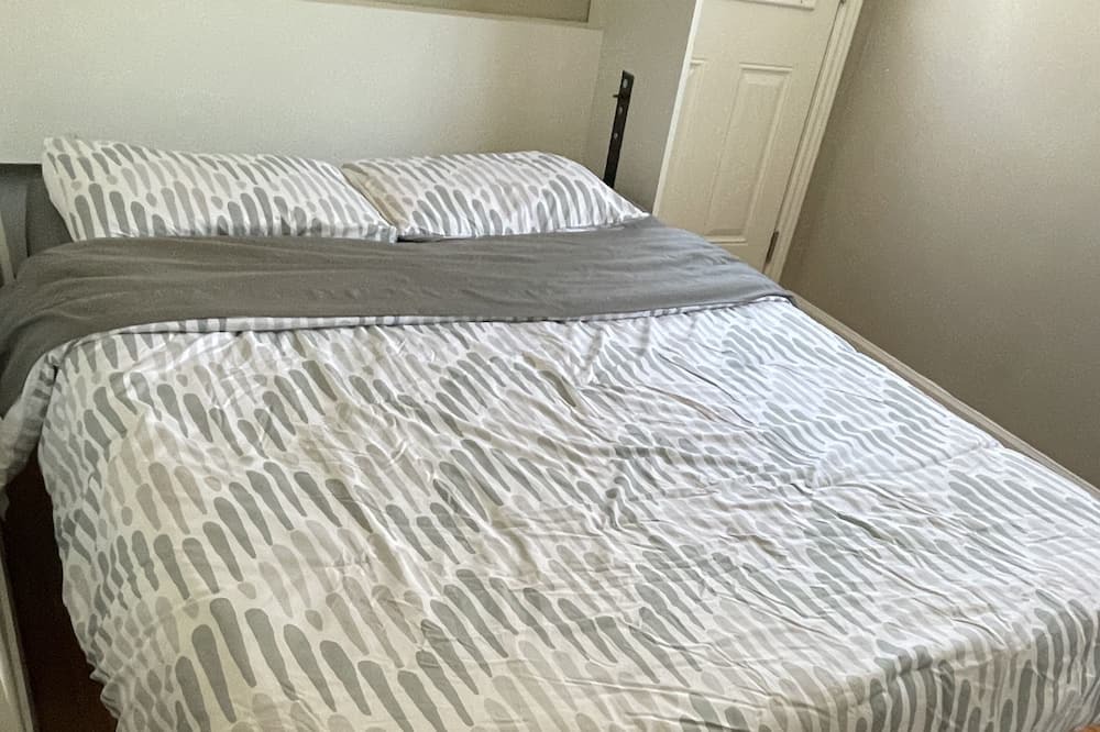 Photo of Bedroom in Washago