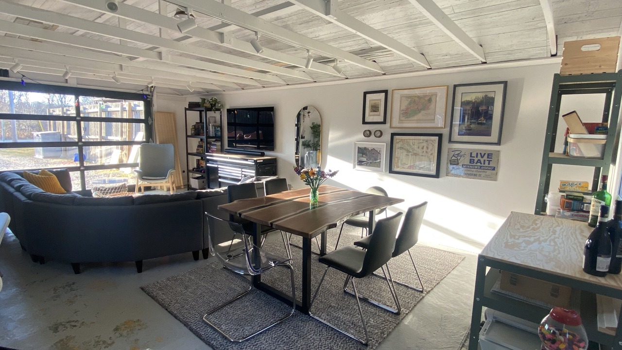 Photo of Livingroom in Port Stanley