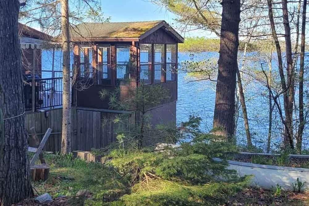 Photo of Outdoor in Addington Highlands