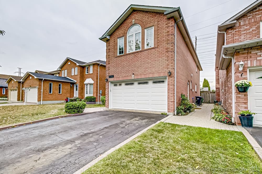 Photo of Outdoor in East Credit