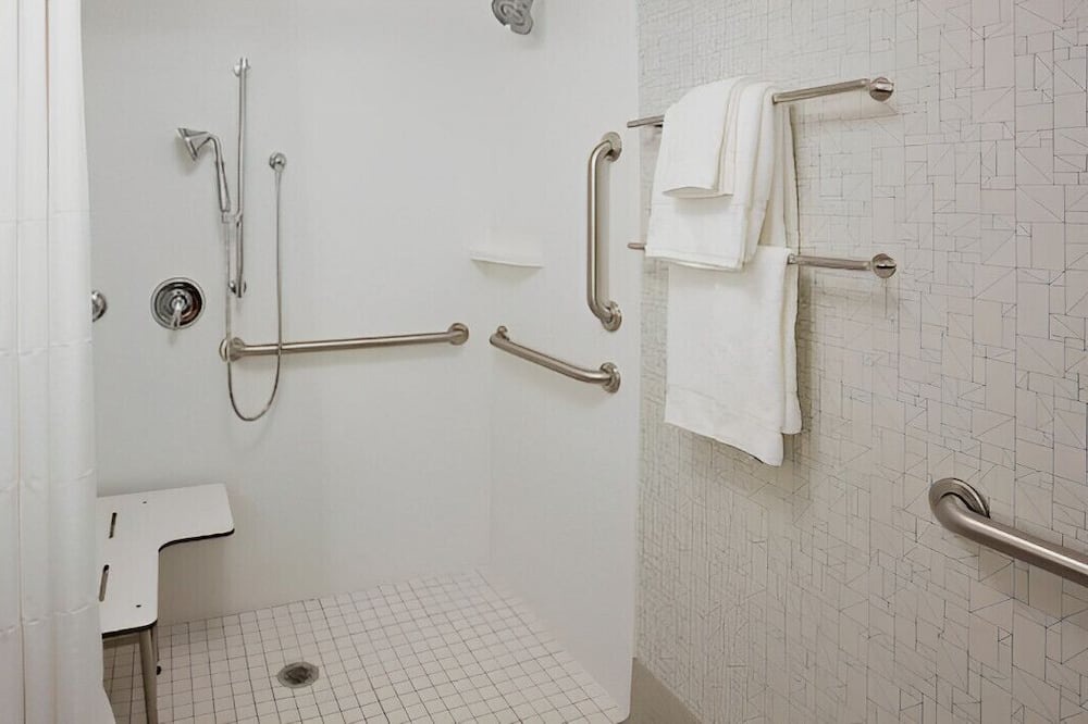 Photo of Bathroom in Roseville