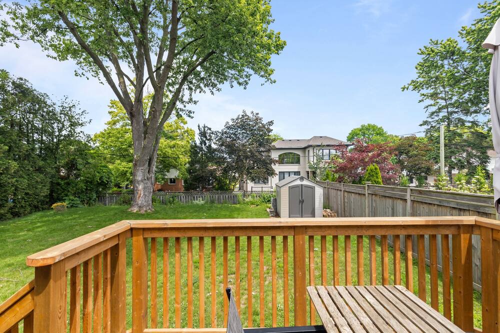 Photo of Outdoor in Clarkson-Lorne Park
