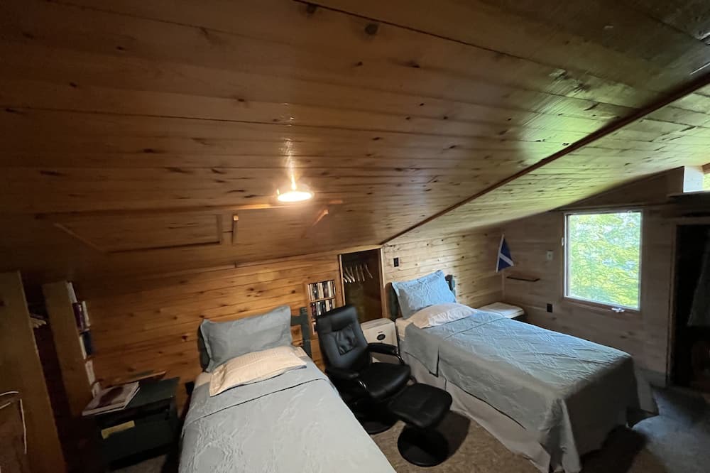 Photo of Bedroom in Highlands East