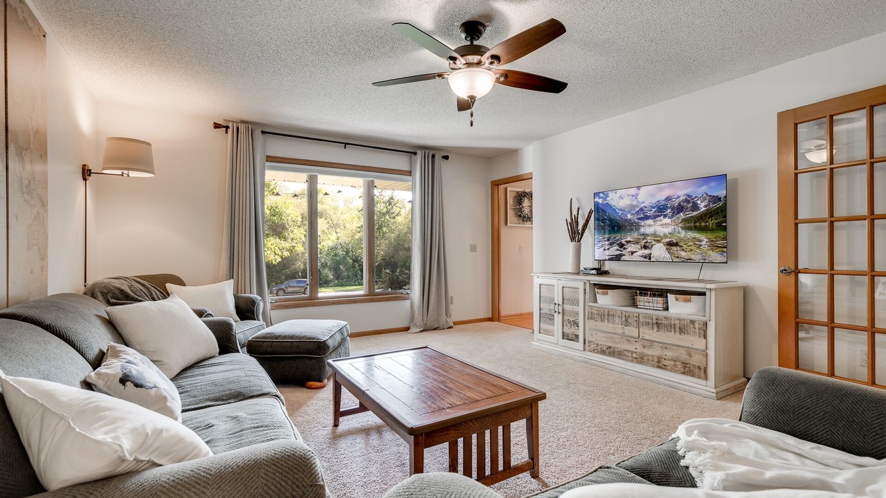 Photo of Livingroom in Blaine