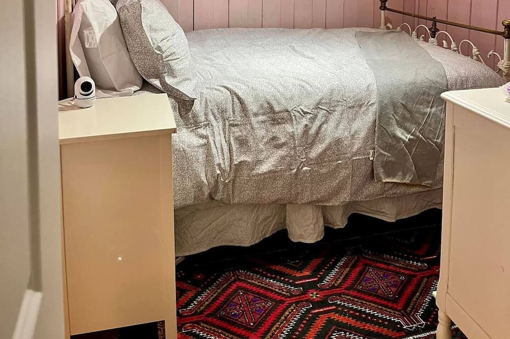 Photo of Bedroom in Hastings