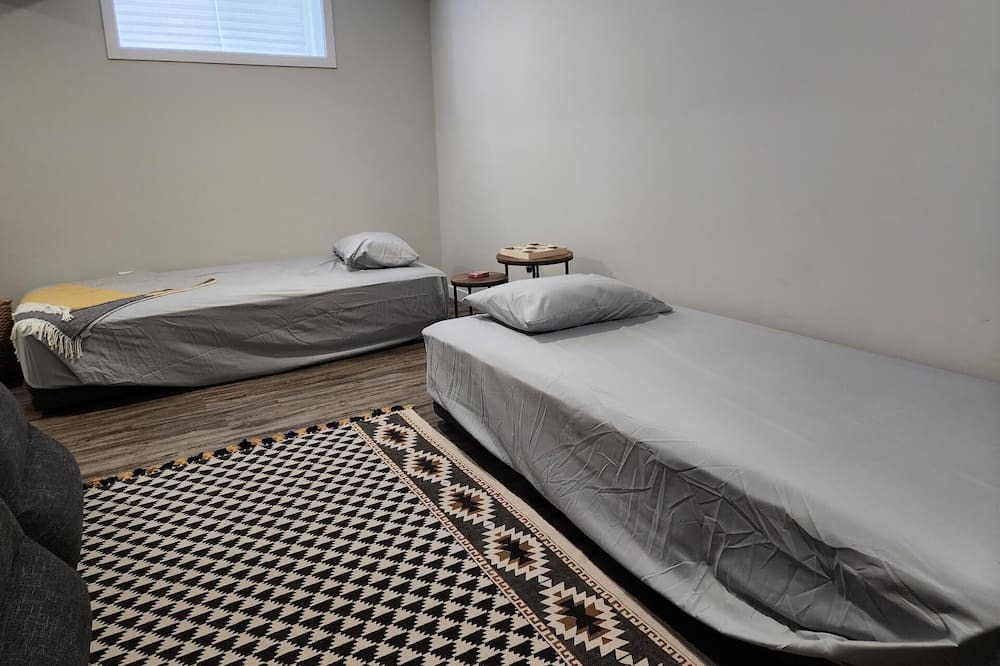 Photo of Bedroom in Chatham-Kent