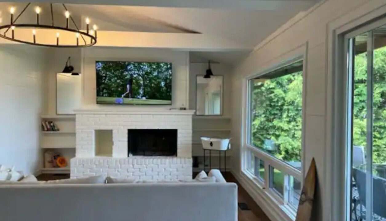 Photo of Livingroom in Ennismore