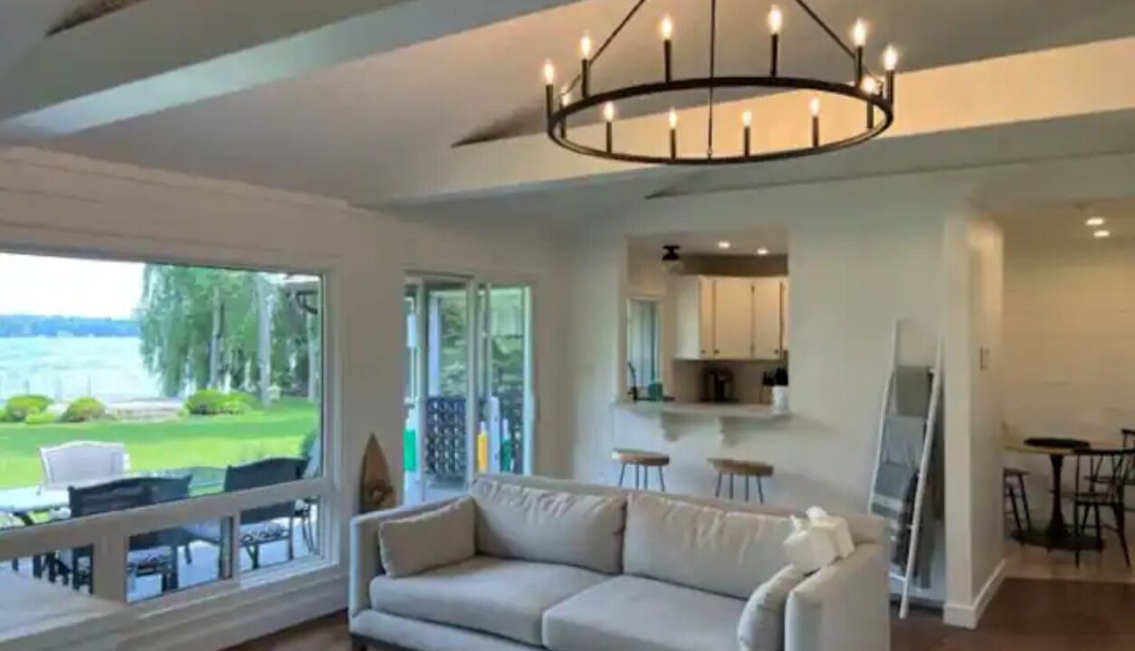Photo of Livingroom in Ennismore