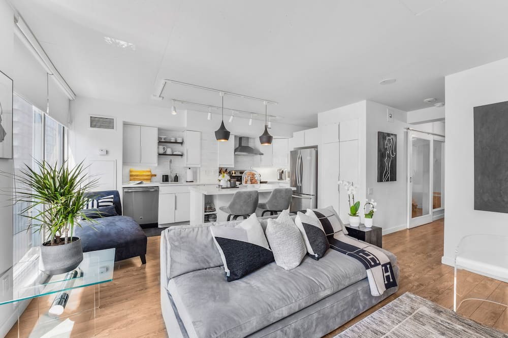 Photo of Livingroom in St. Lawrence
