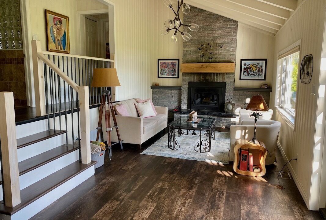 Photo of Livingroom in Lakefield