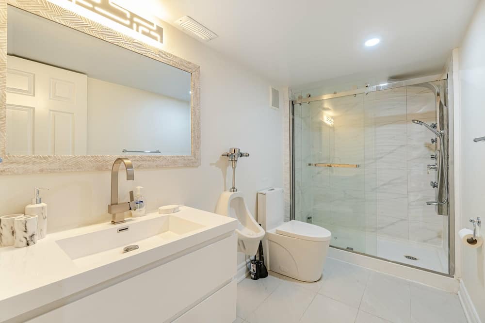 Photo of Bathroom in Sheridan