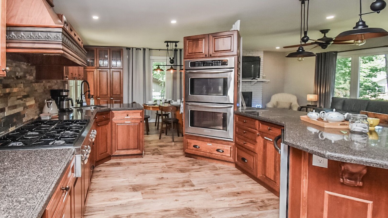 Photo of Kitchen in Waubaushene