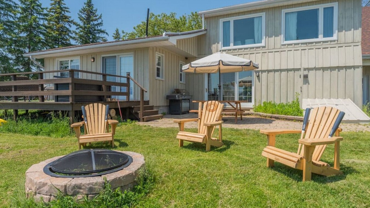 Photo of Outdoor in Belleville