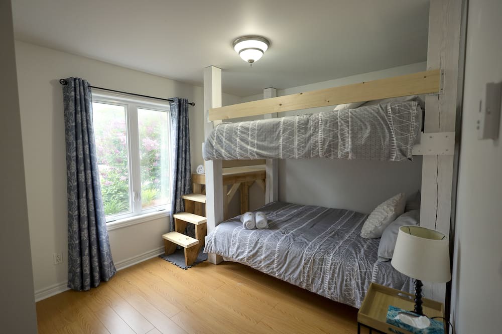 Photo of Bedroom in Sturgeon Falls