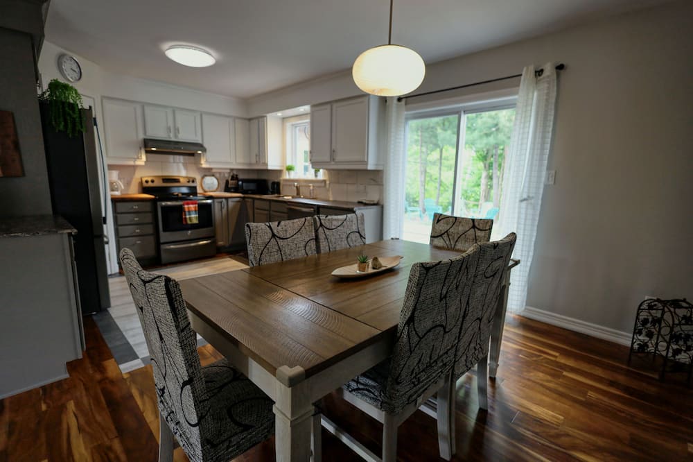 Photo of Kitchen in Sturgeon Falls