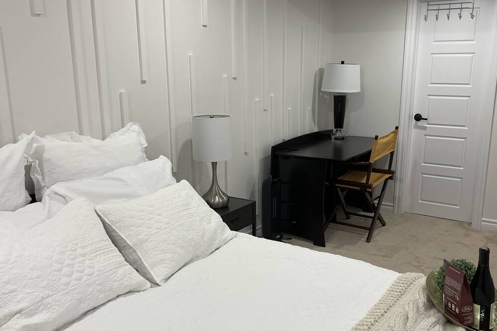 Photo of Bedroom in Newmarket
