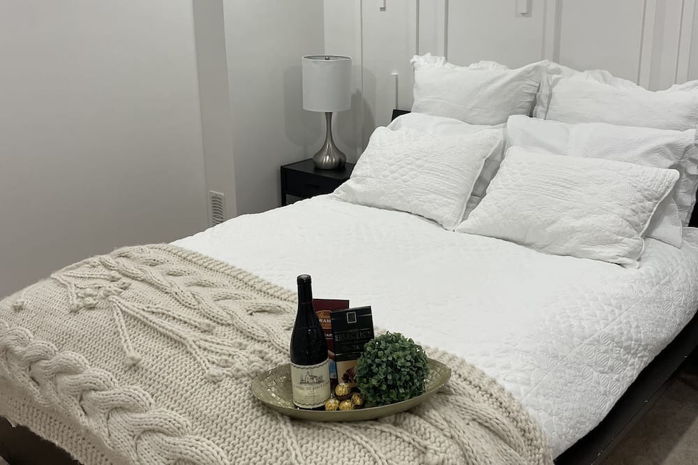 Photo of Bedroom in Newmarket