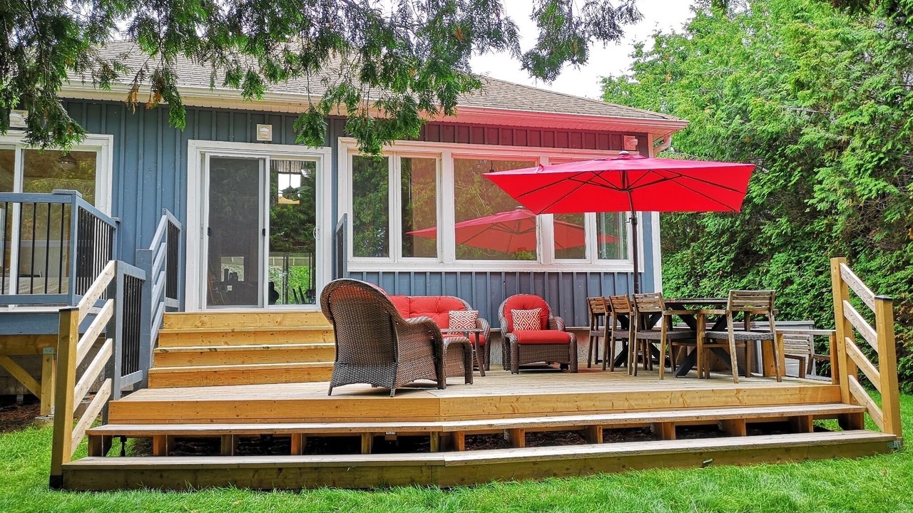 Photo of Outdoor in Brock