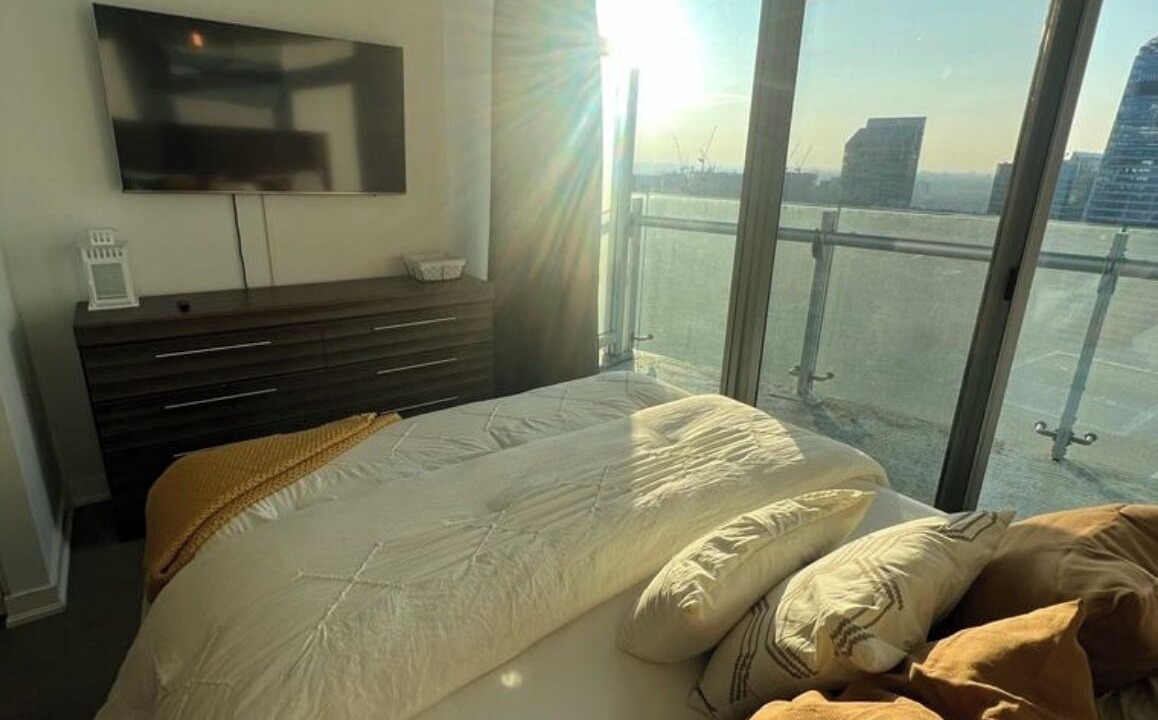 Photo of Bedroom in Toronto Entertainment District