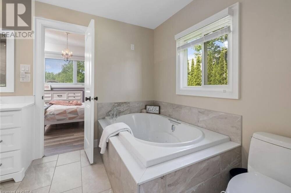 Photo of Bathroom in Bobcaygeon