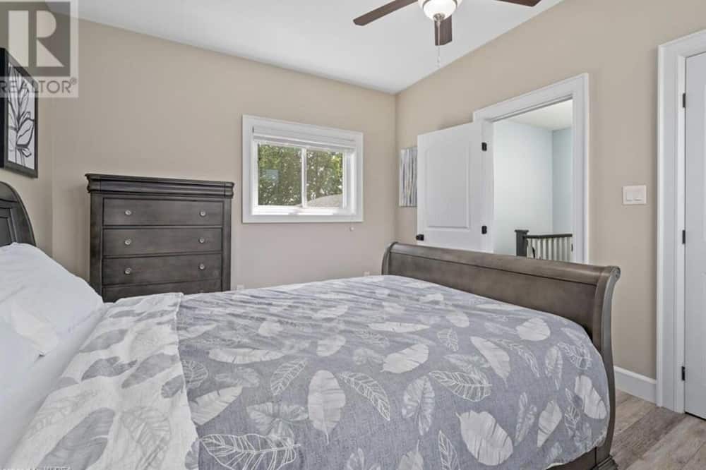 Photo of Bedroom in Bobcaygeon