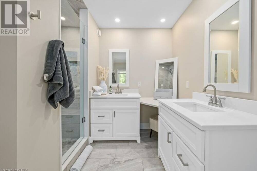 Photo of Bathroom in Bobcaygeon