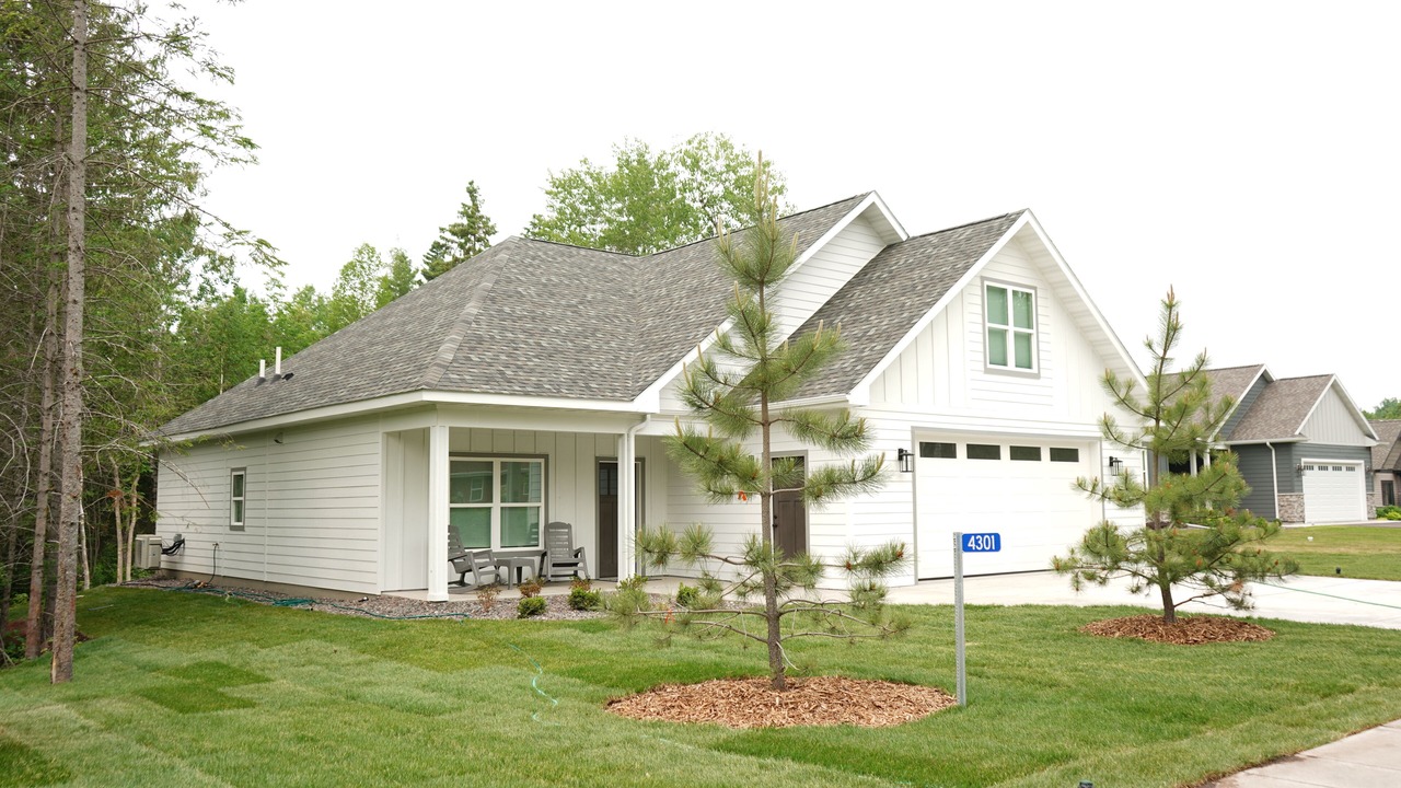 Photo of Outdoor in Hermantown