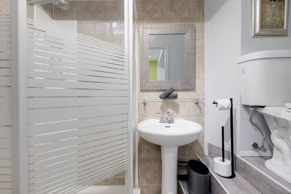 Photo of Bathroom in St. Lawrence