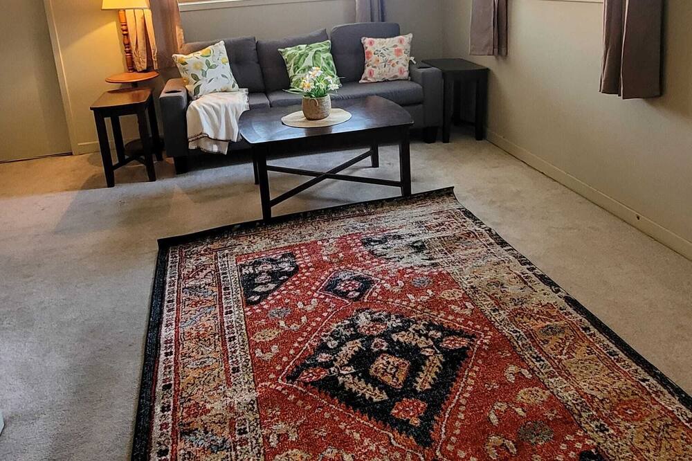 Photo of Livingroom in Wallaceburg