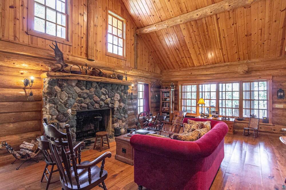 Photo of Livingroom in Ely