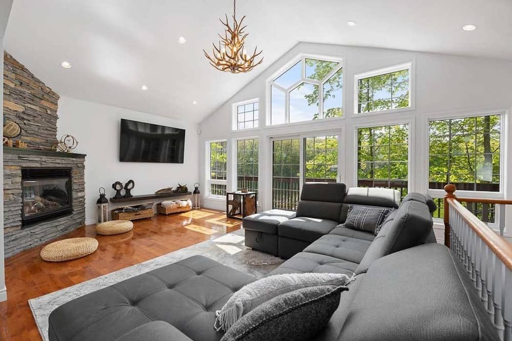 Photo of Livingroom in Tiny
