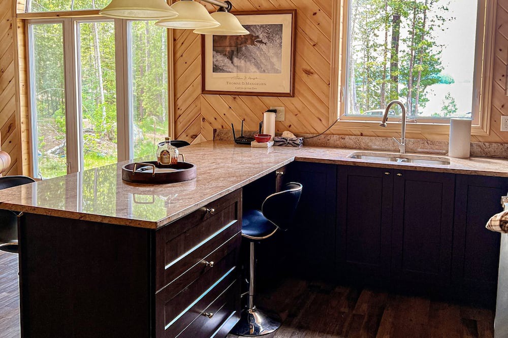Photo of Kitchen in River Valley