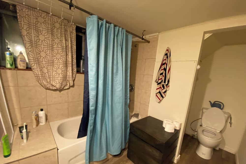Photo of Bathroom in Grafton