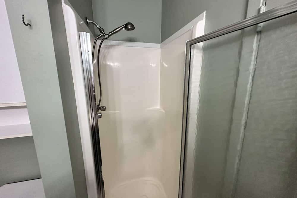 Photo of Bathroom in Lindsay