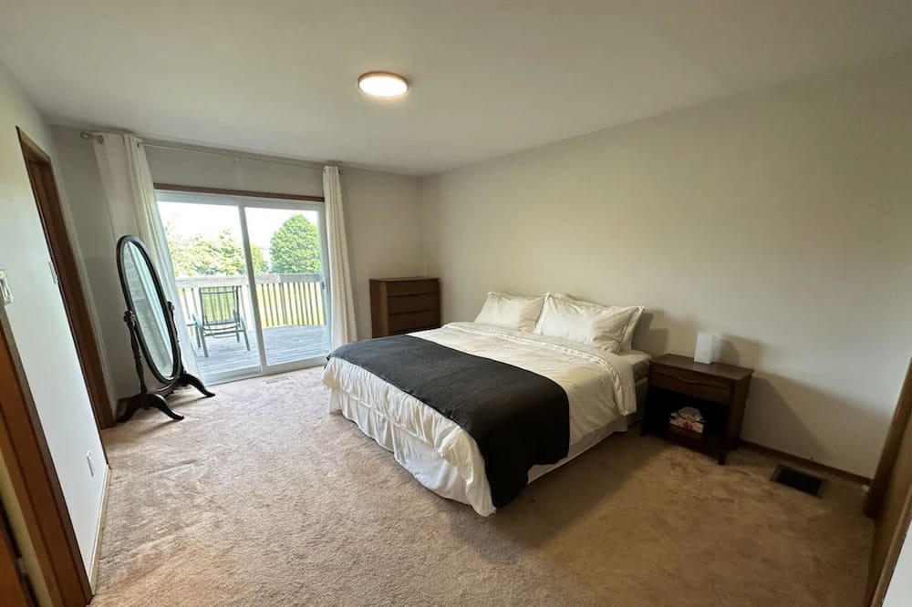 Photo of Bedroom in Lindsay