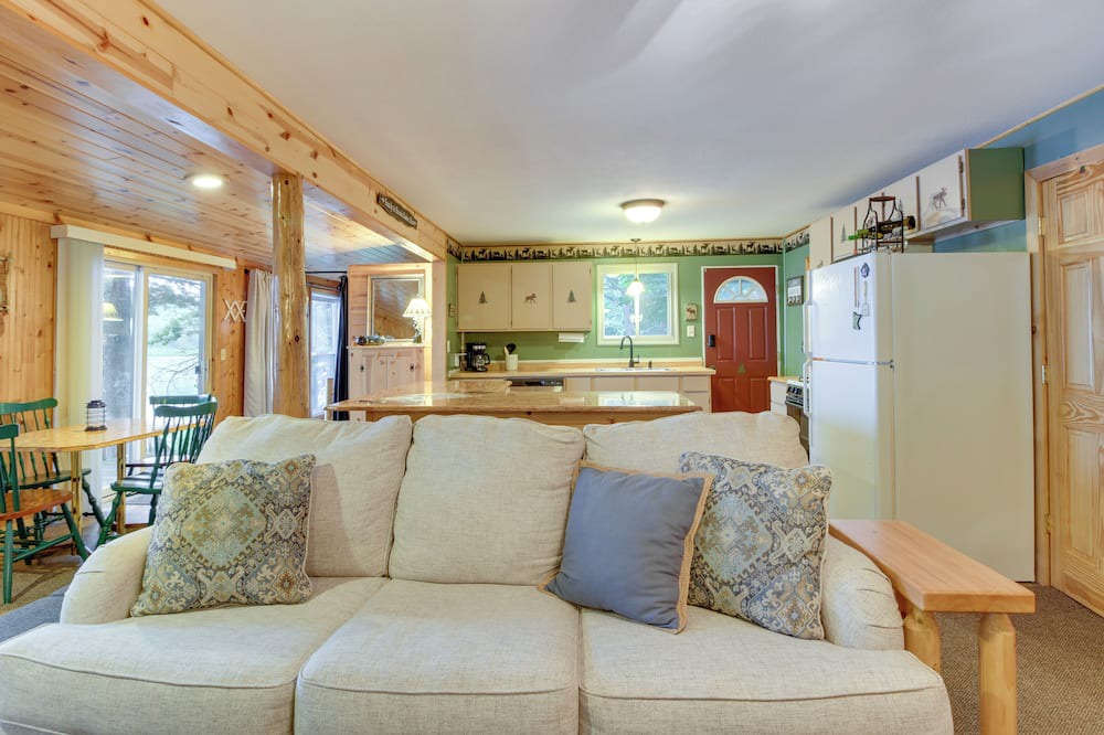 Photo of Livingroom in Aitkin