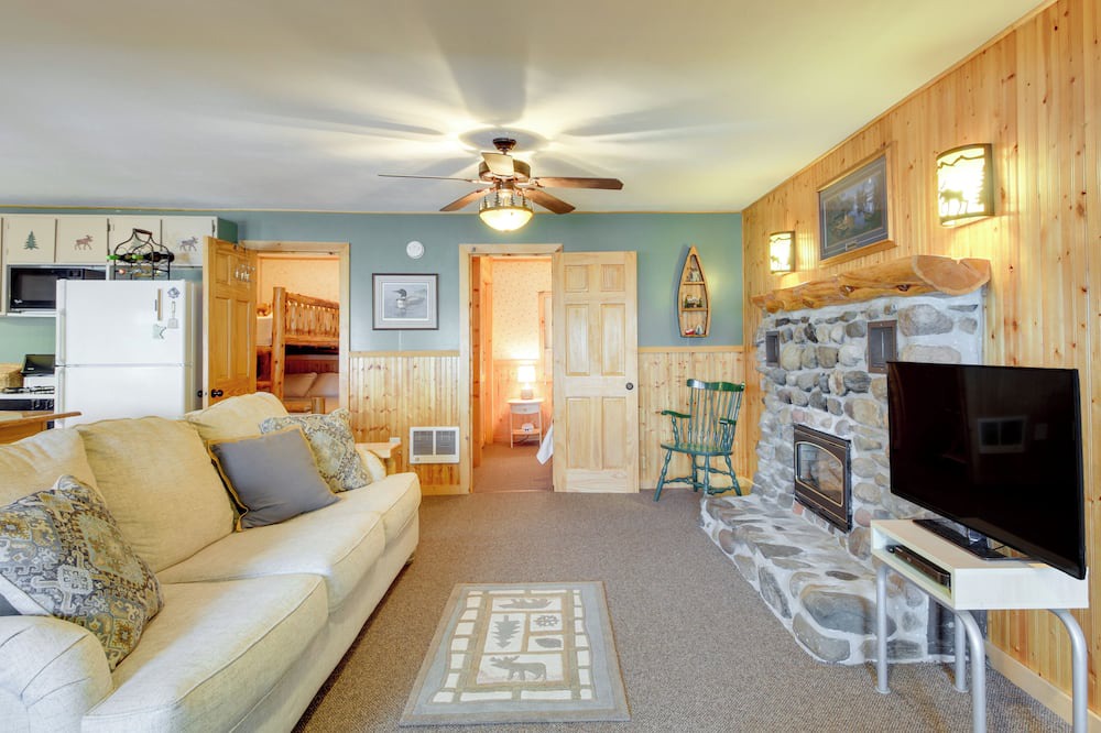 Photo of Livingroom in Aitkin