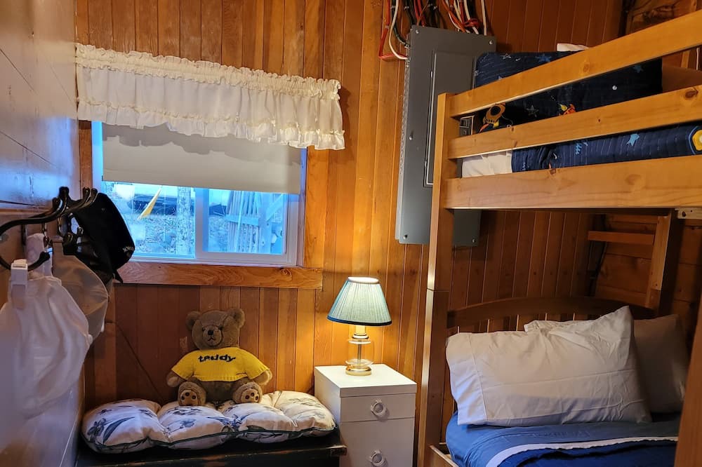 Photo of Bedroom in Algoma District