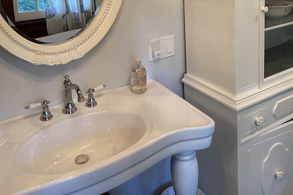 Photo of Bathroom in Bayfield