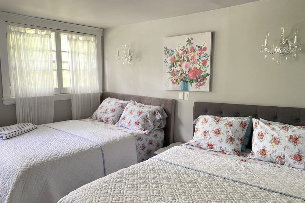 Photo of Bedroom in Bayfield