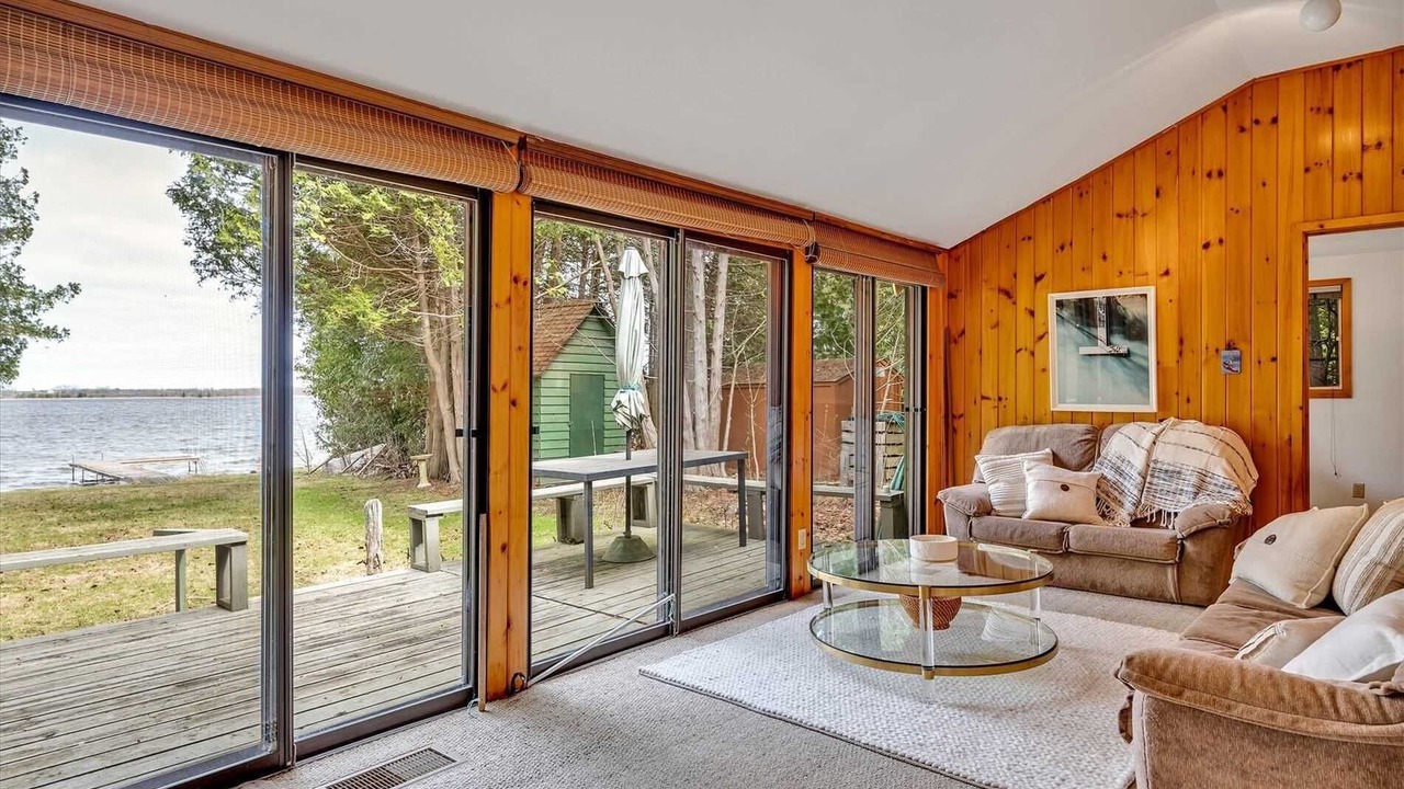 Photo of Livingroom in Kirkfield