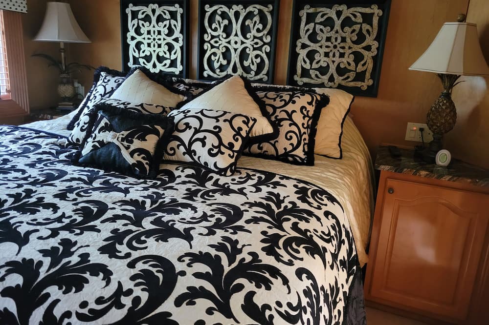 Photo of Bedroom in Lighthouse Cove