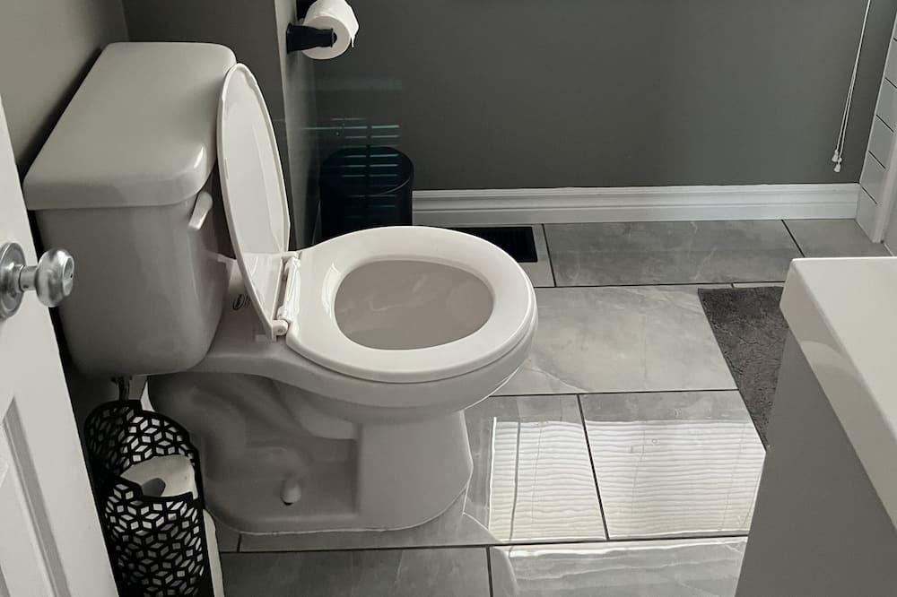 Photo of Bathroom in Brockville