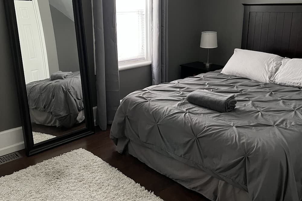 Photo of Bedroom in Brockville
