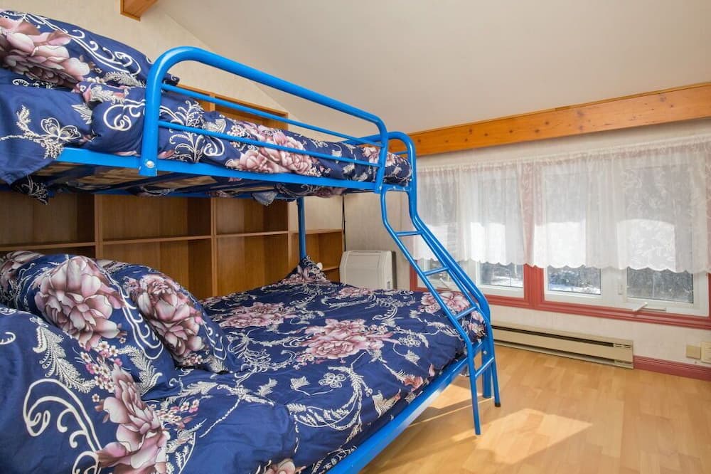 Photo of Bedroom in Caledon