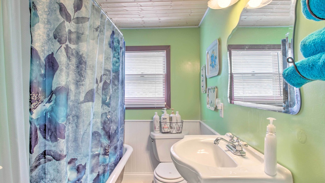 Photo of Bathroom in Crosby