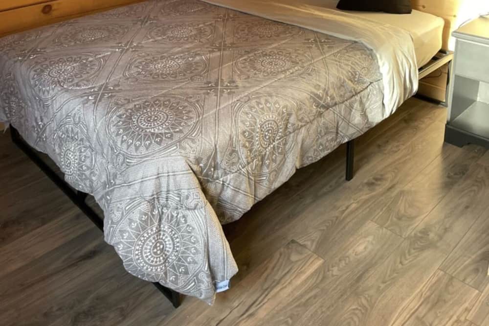 Photo of Bedroom in North Frontenac